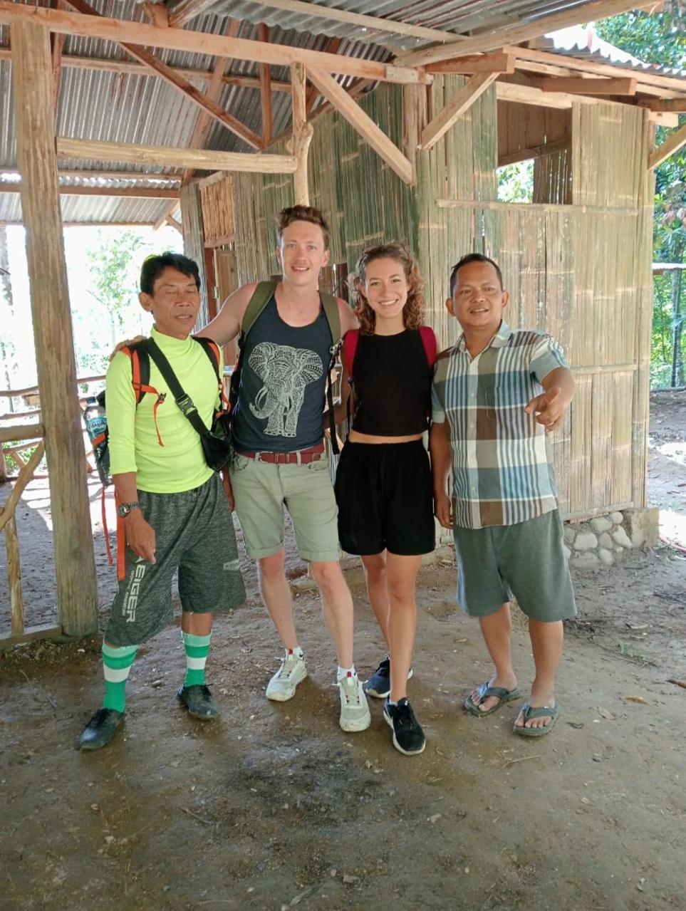 Landak River Guest House Only Trekking With Us Bukit Lawang Eksteriør billede